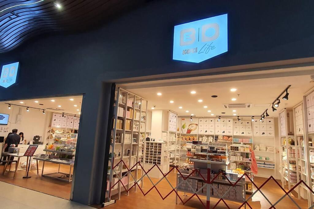 Kozi Square New Sgh Cozy Home Lv7B Kuching Extérieur photo