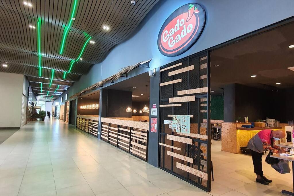Kozi Square New Sgh Cozy Home Lv7B Kuching Extérieur photo
